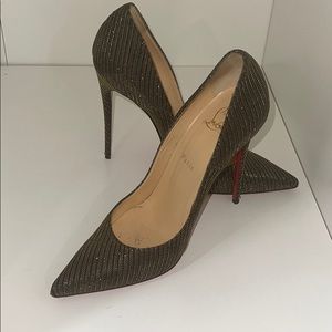 Christian Louboutin size 40 heels